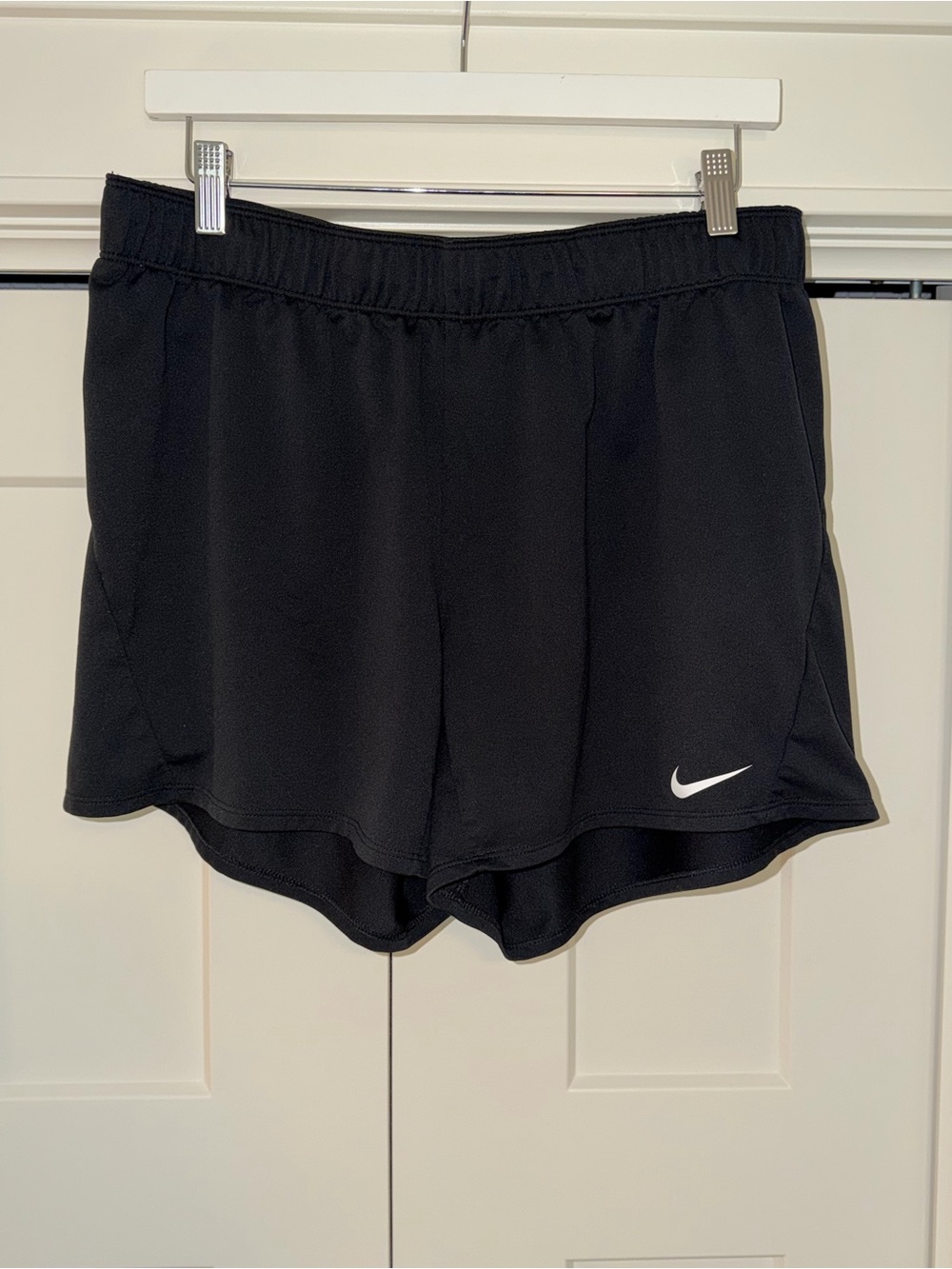 Nike Women's Dri-FIT Mid-Rise 3" Shorts